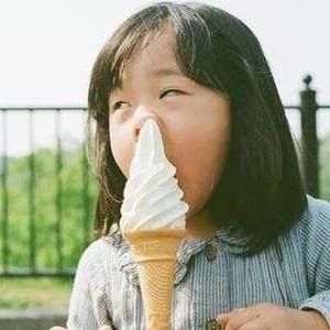 Meet your Posher, Klarika